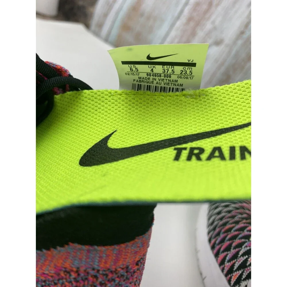 Women’s Nike Free 904658-006 TR Fly Knit Running Training Shoes Size 6.5 Pink